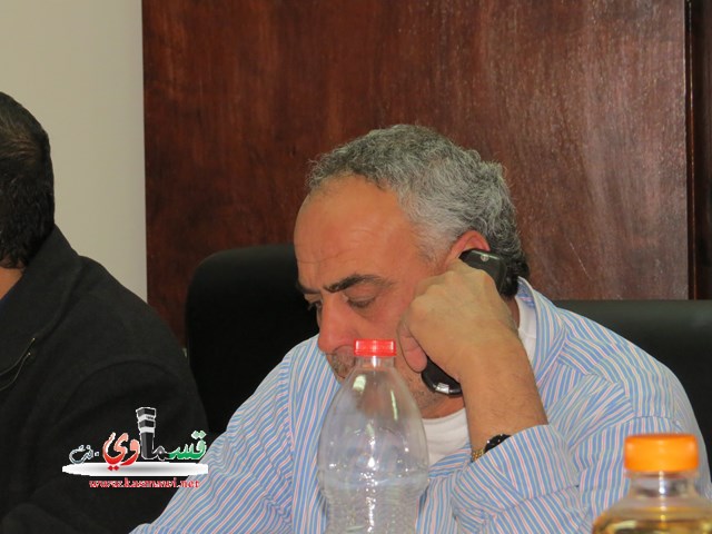 كفرقاسم : المجلس البلدي يصادق بالاجماع على ميزانية 2015   تبادل وتناوب لاعضاء البلدية   احمد عامر ونزار عامر وفؤاد عيسى .